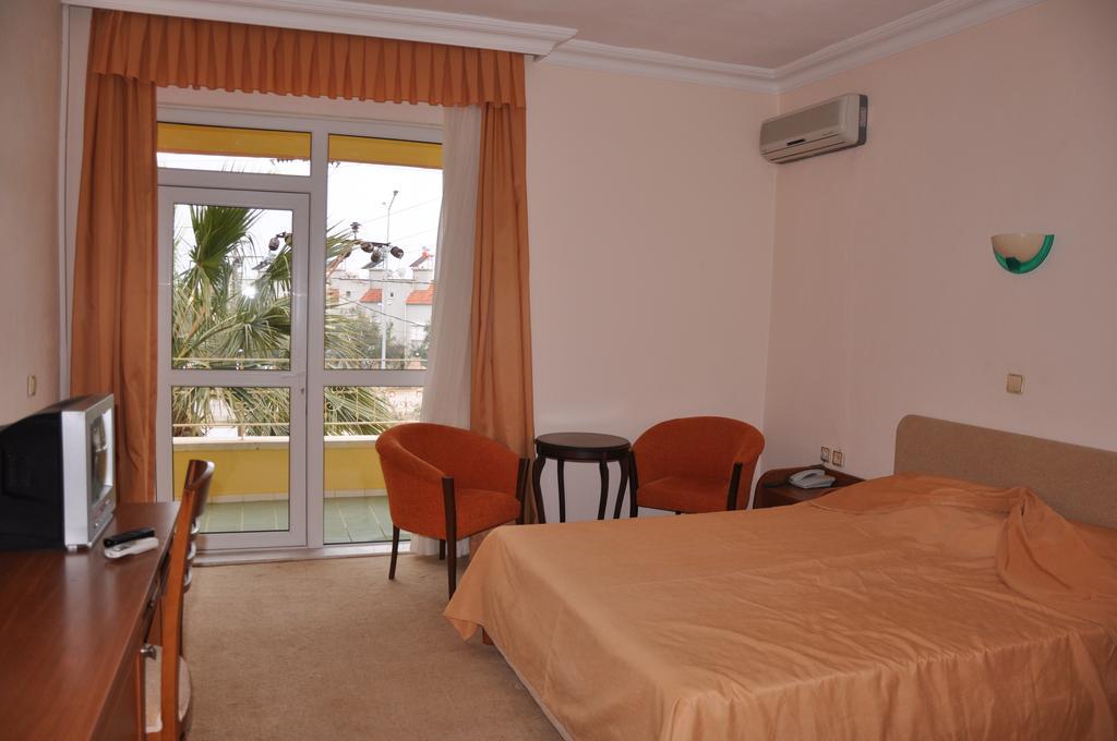 Lambada Hotel Altinoluk Room photo