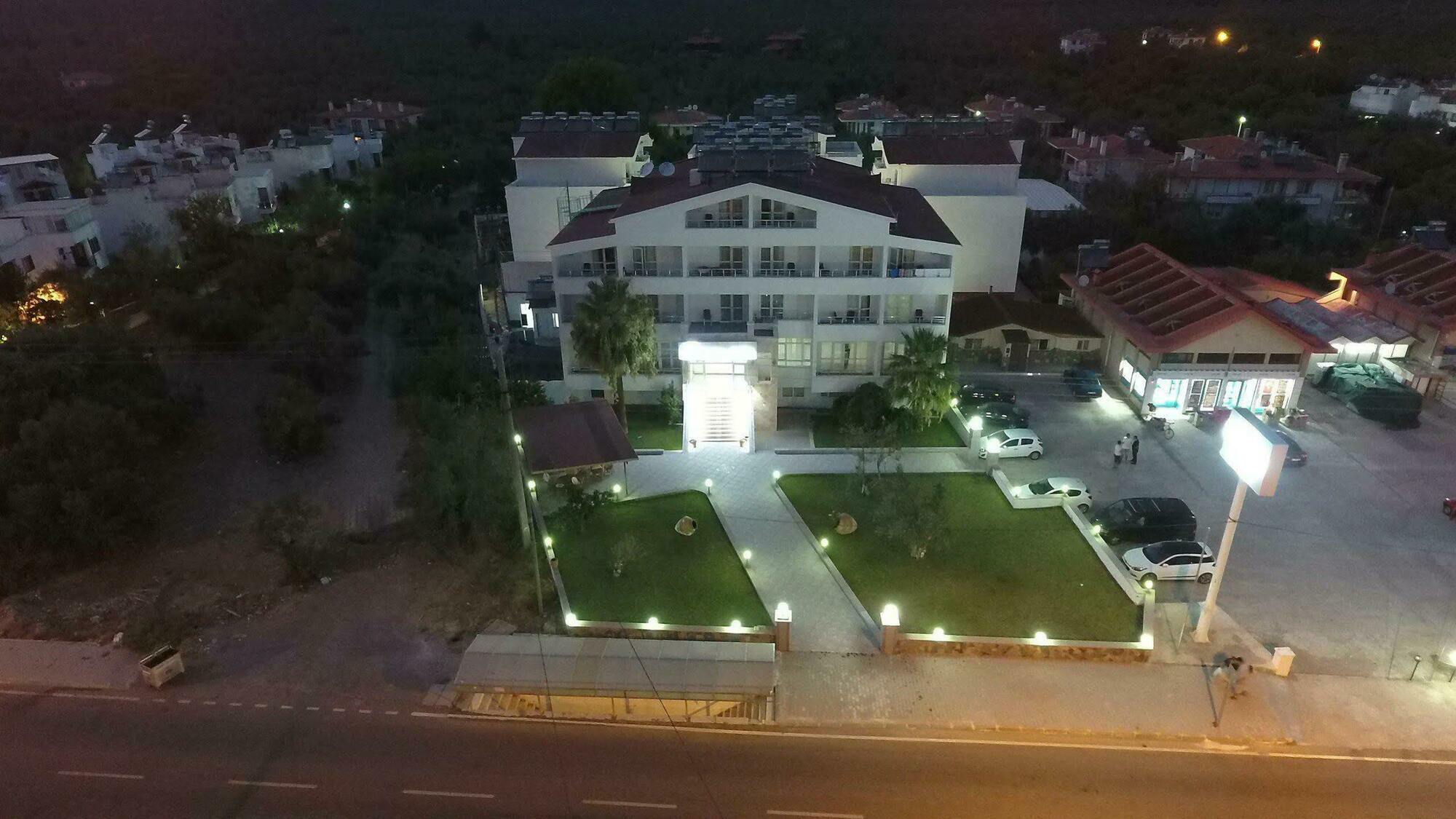 Lambada Hotel Altinoluk Exterior photo